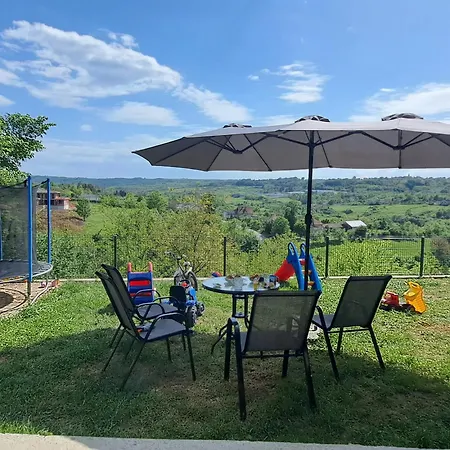 Kuca Pod Avalom *